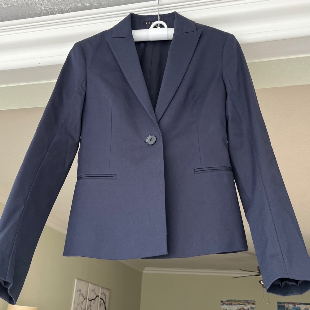 Theory Classic Navy Women's Blazer, size 0, cotton blend, single button, pockets